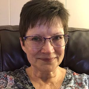 Meet your Posher, Becky